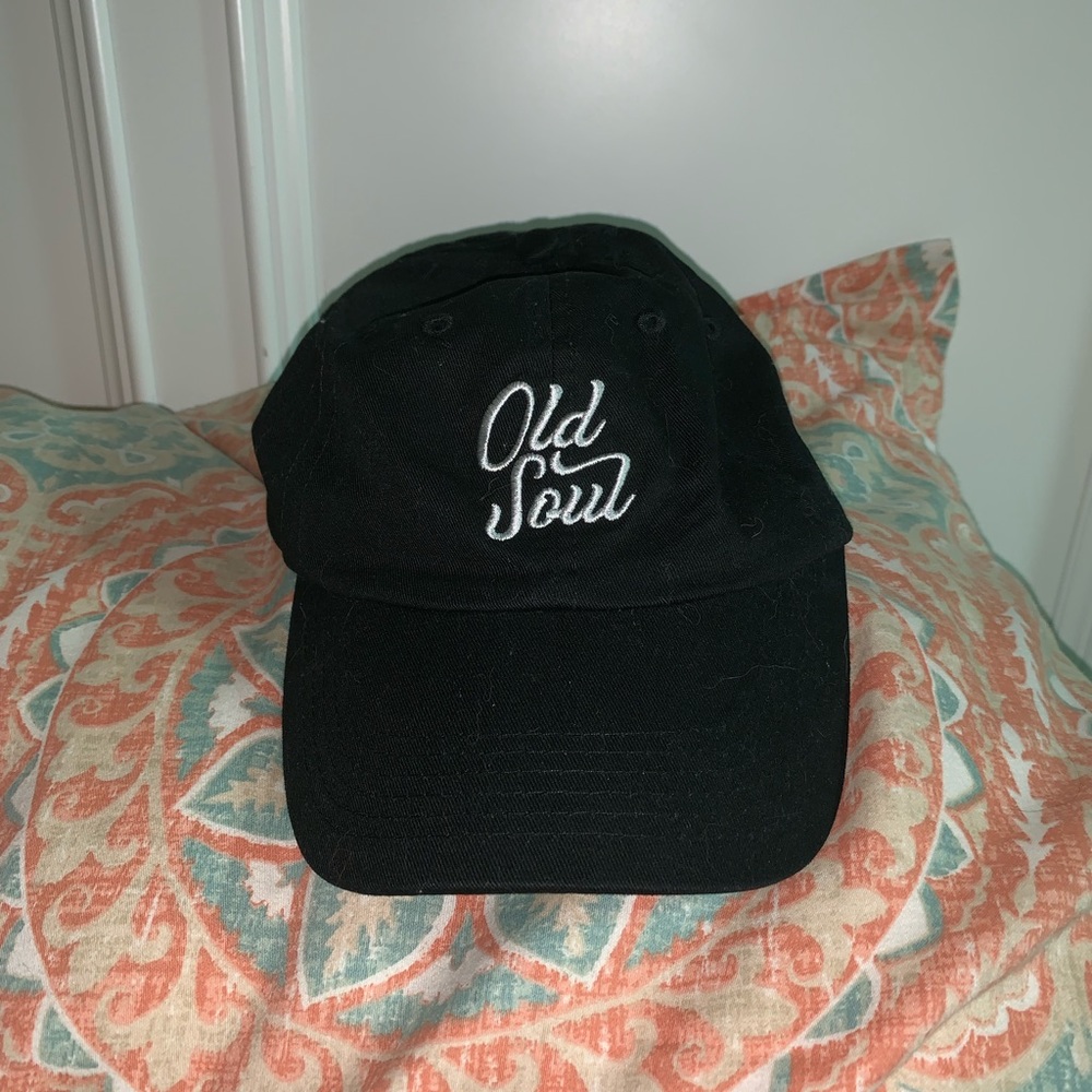 hat - Picture 2 of 2